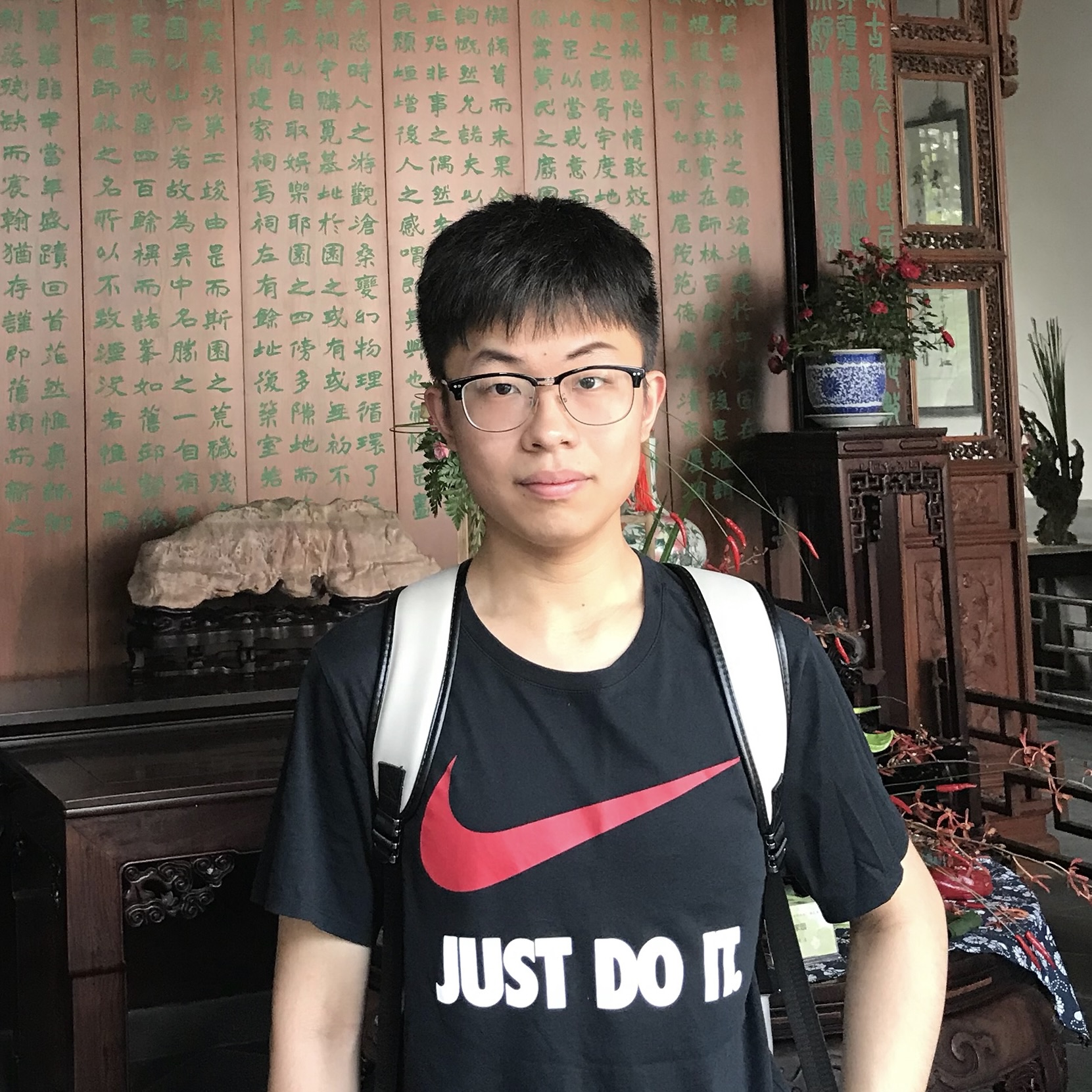 pengxiang-li-1-1.jpg